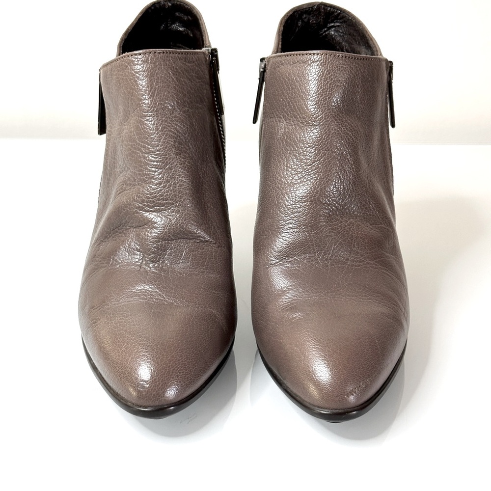 Aquatalia Italian Taupe Leather Heeled Boots 7